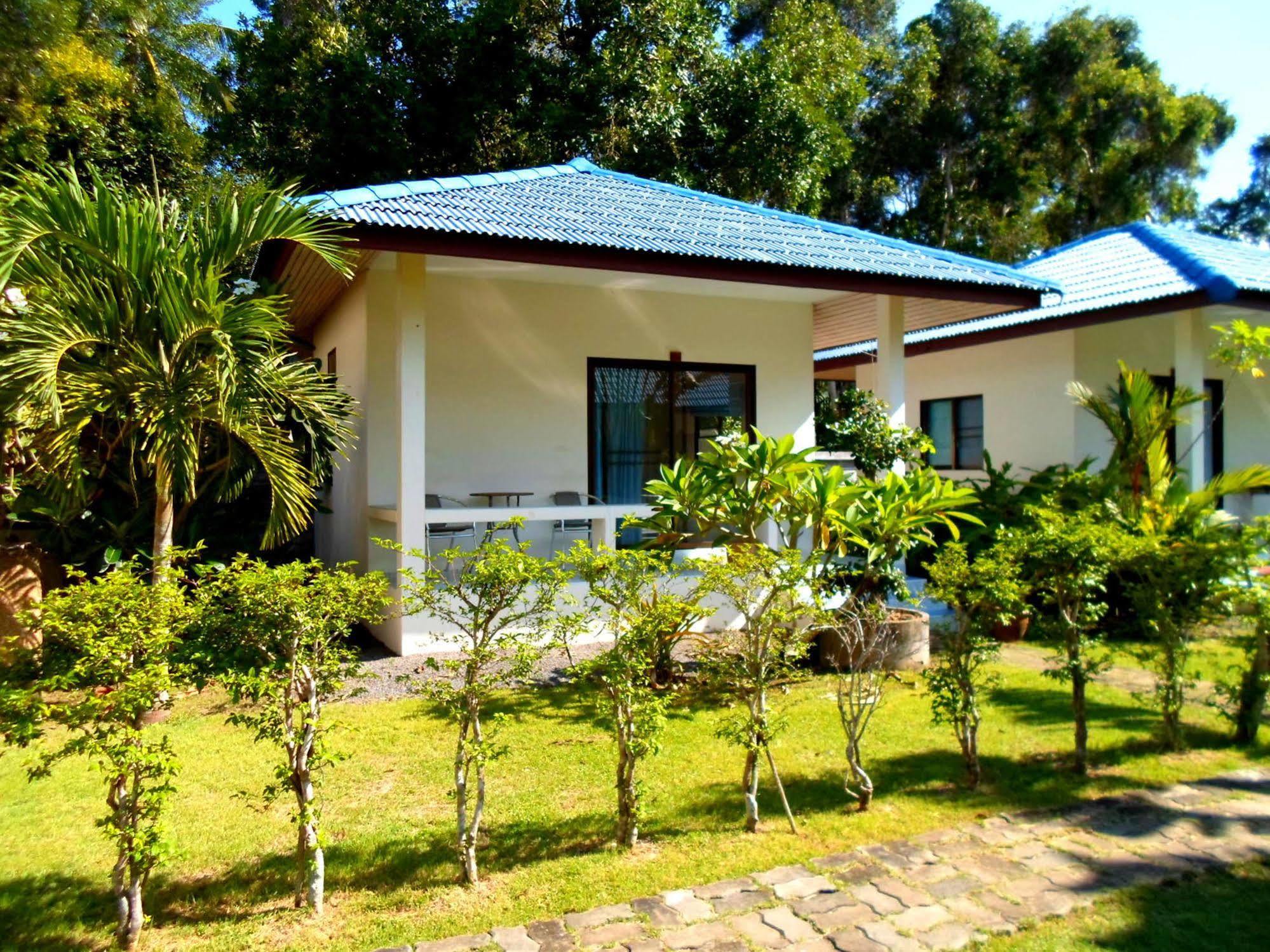 Baan Kuasakul Resort Mae Nam Extérieur photo